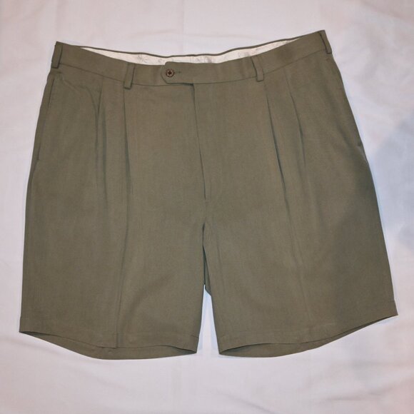 Jos. A. Bank Other - Jos. A. Bank Men's US Sz 44 Reg 100% Silk Pleated Front Olive Green Dress Shorts
